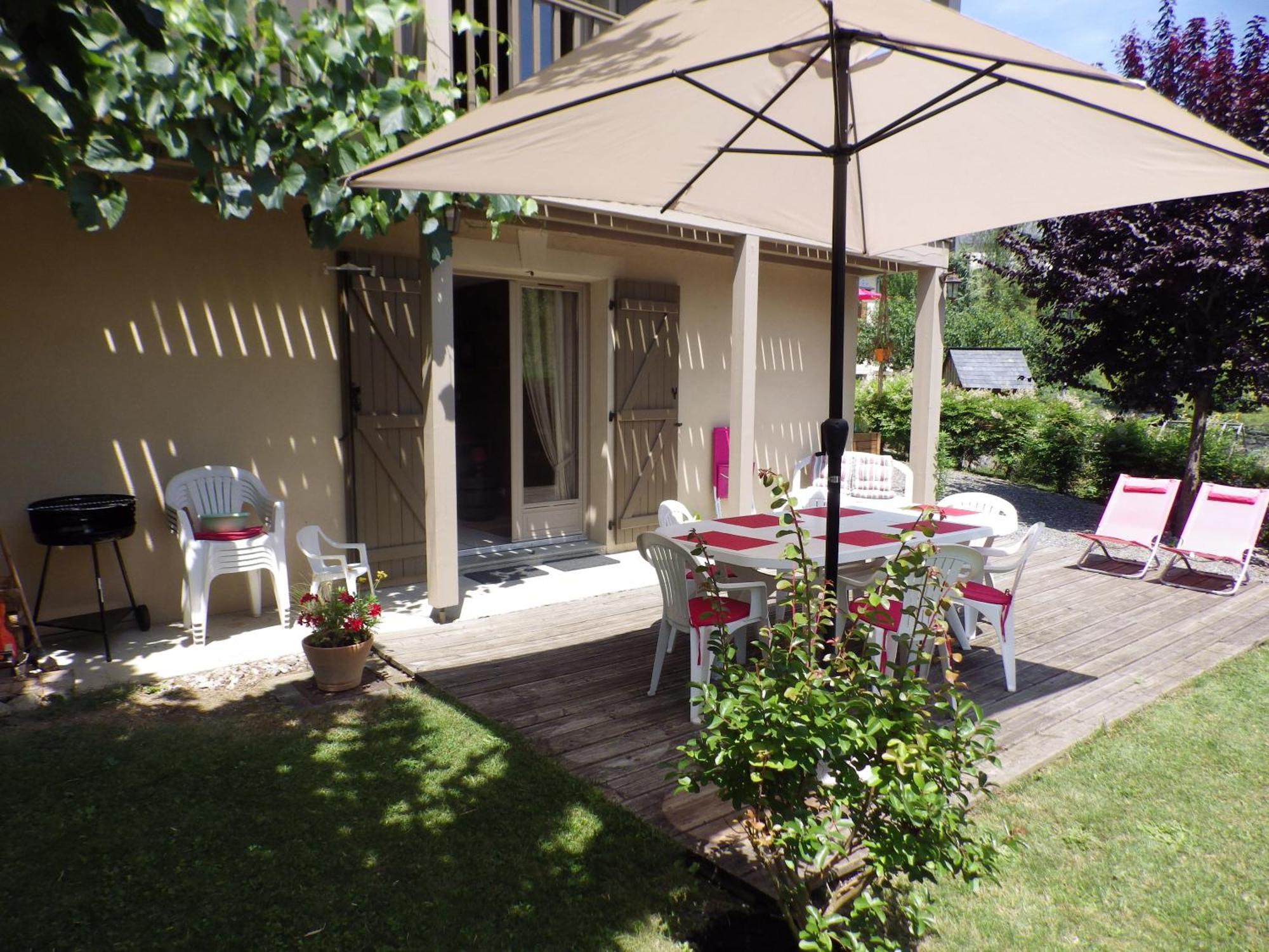 Chambres D'Hotes Le Gentil Home Arras-en-Lavedan Exterior foto